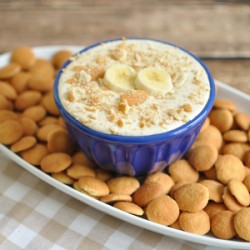Easy dessert dip recipe that tastes like banana pudding. Great party dip for your next pot luck or holiday gathering.