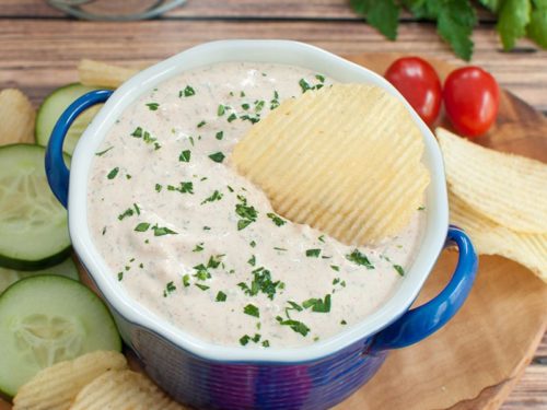 Easy Sour Cream Dip For Chips Or Veggies - Dip Recipe Creations