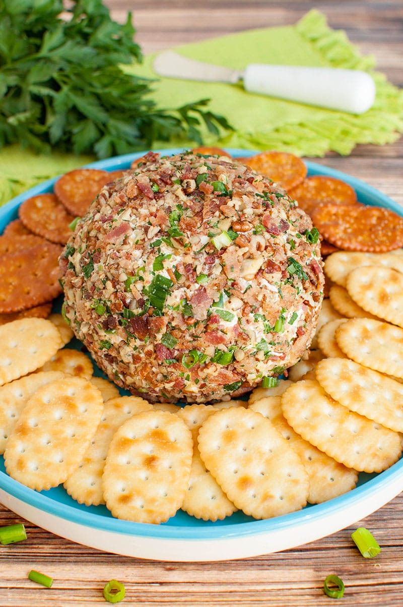 Bacon Ranch Cheese Ball {with cheddar cheese} - Dip Recipe Creations